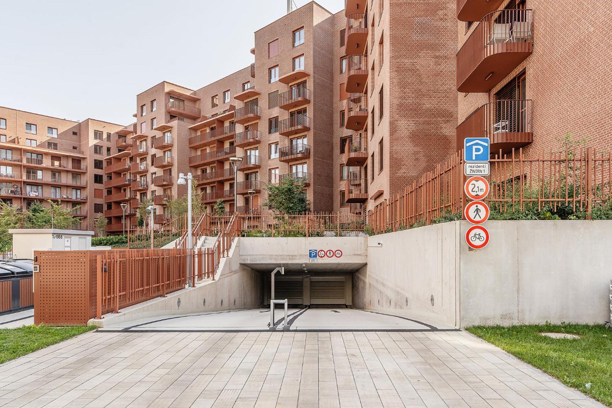 Zwirn Centre Apt,free Parking Business&pleasure Bratislava