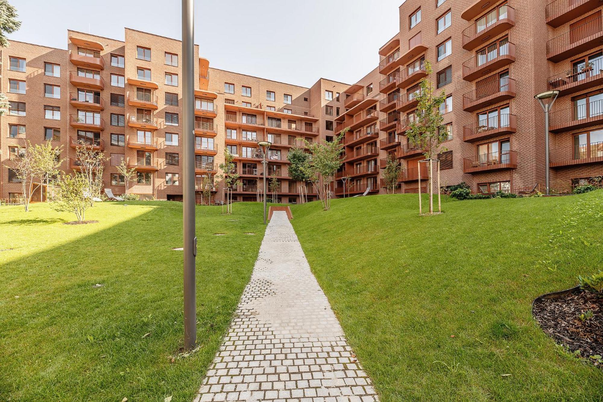 Zwirn Centre Apt,free Parking Business&pleasure * Bratislava